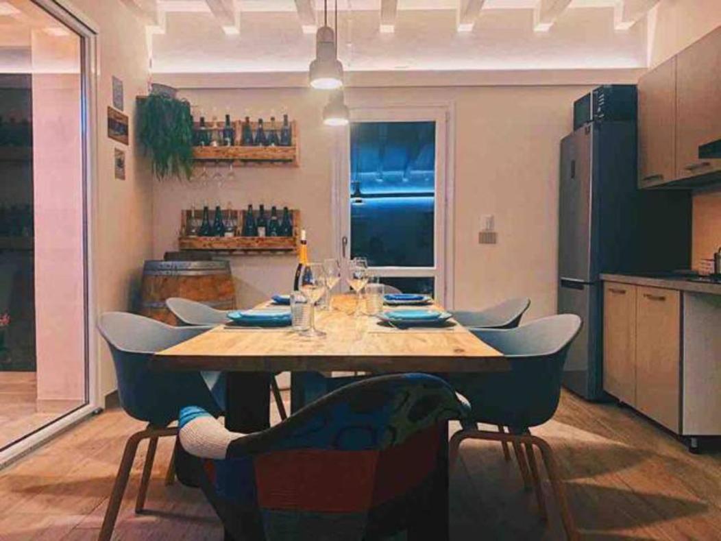 Apartment Charme And Relax With Garden And Swimming Pool 데센자노델가르다 외부 사진